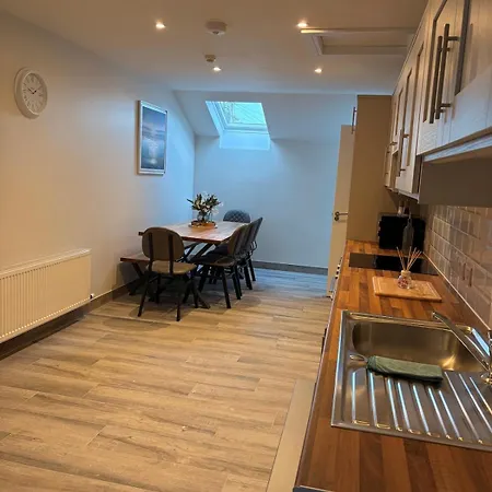 Goalpost Loft Self-check-in * Shanagarry